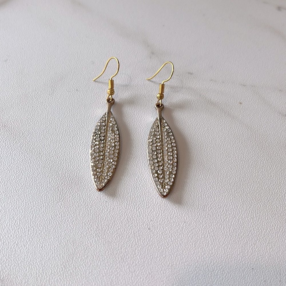 Ella Carter crystal Lindsay Earrings